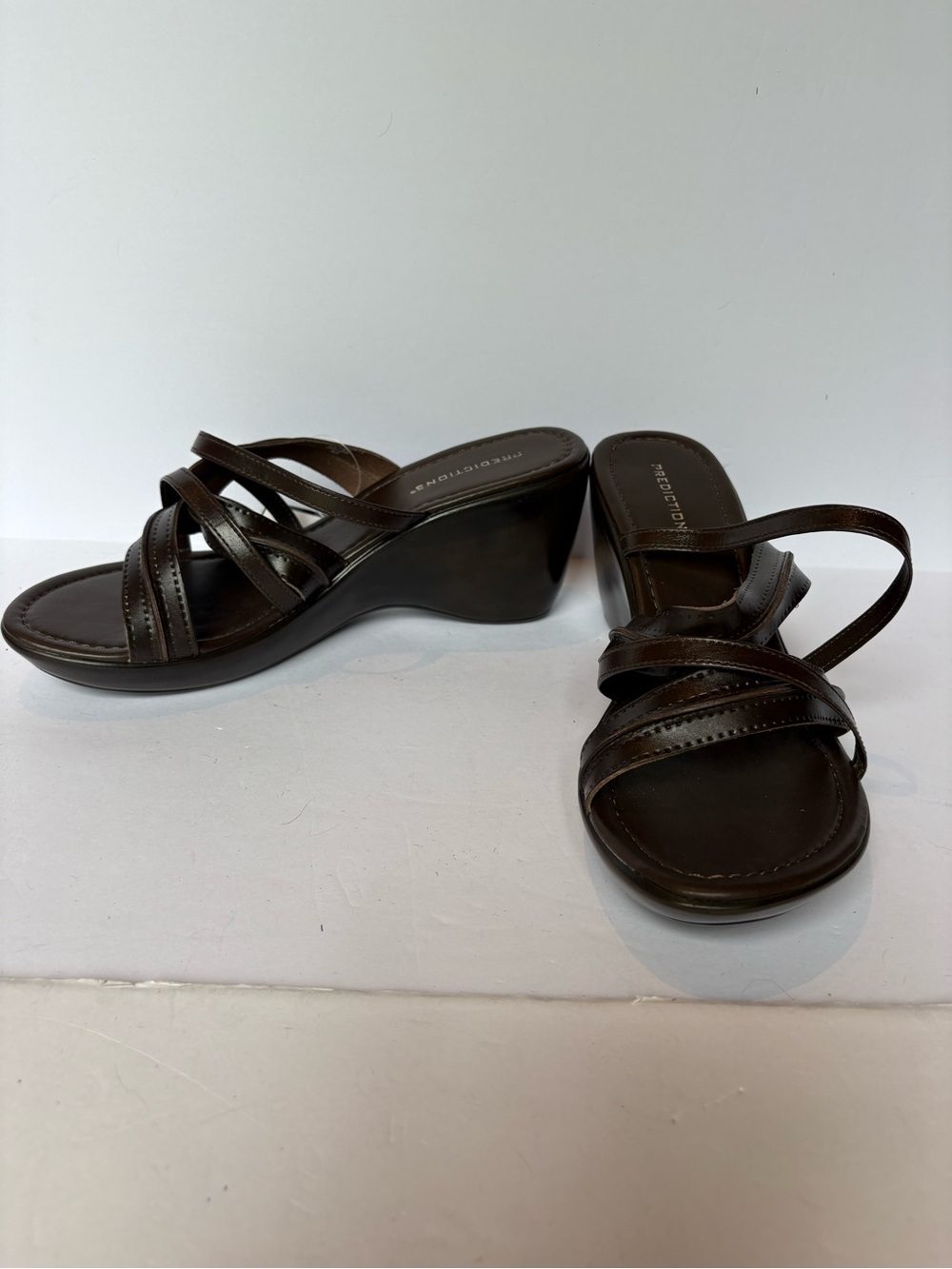 Predictions Women's Brown Strappy Leather Wedge Sandals Size 9 1/2 NWT